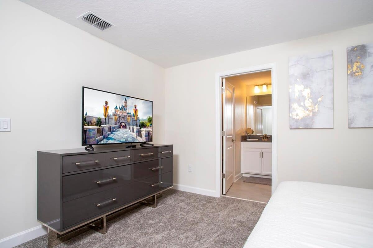 Stunning 5 Bd W/ Pool Close To Disney 8955 Kissimmee Eksteriør bilde