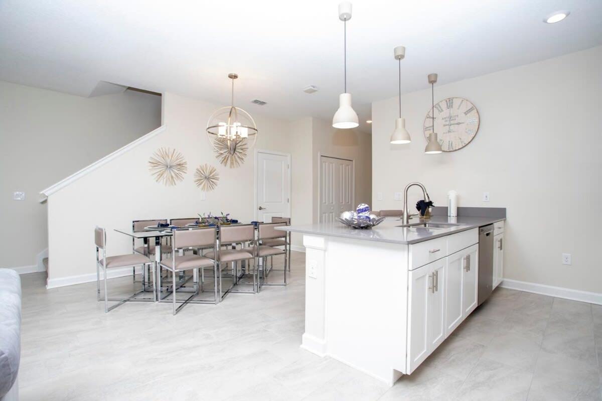 Stunning 5 Bd W/ Pool Close To Disney 8955 Kissimmee Eksteriør bilde